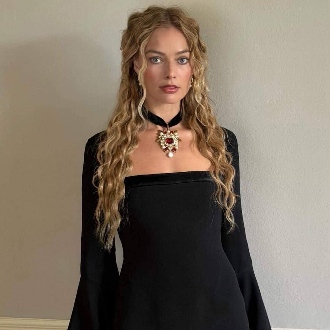  According to Hairstylists, These Are the Chicest Shades of Blonde for Spring 