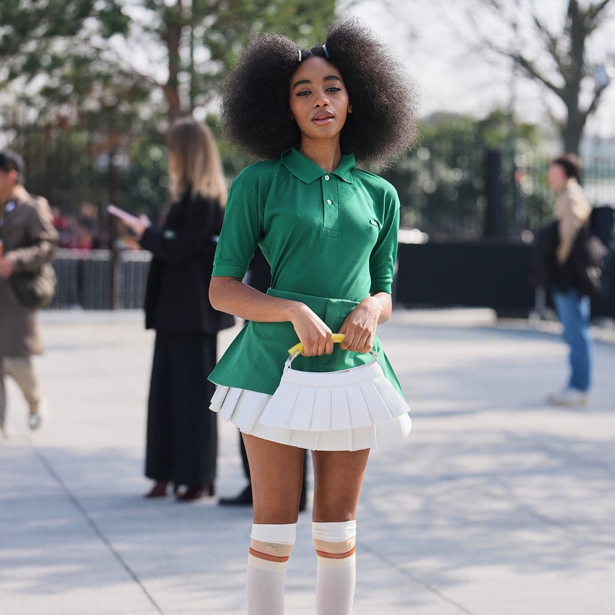  If You Want Chic Spring Trend Ideas, This "Dated" Top Is Officially Cool Again (And Looks Good With Everything) 