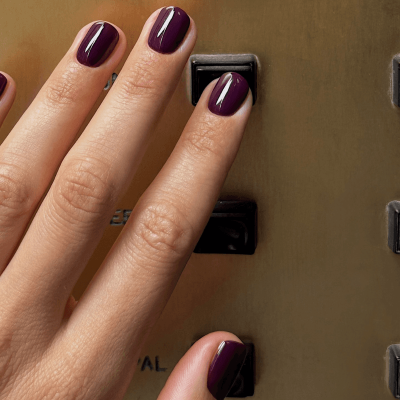  It's Official, Berry Nails Are the Chicest Way to Wear Colour All Year Round 