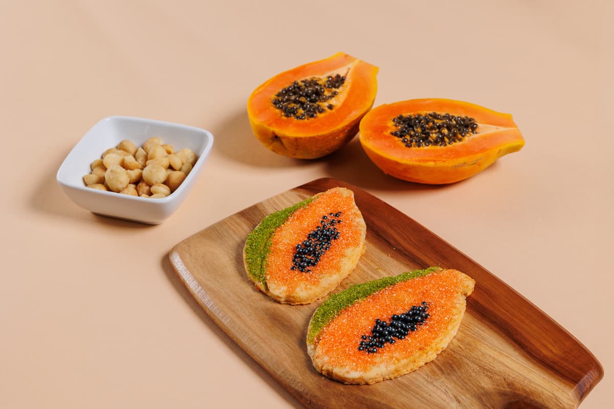 ʻOno at Home: Papaya Macadamia Nut Shortbread Cookies